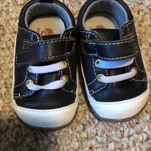 See Kai Run dark brown leather shoes size 3